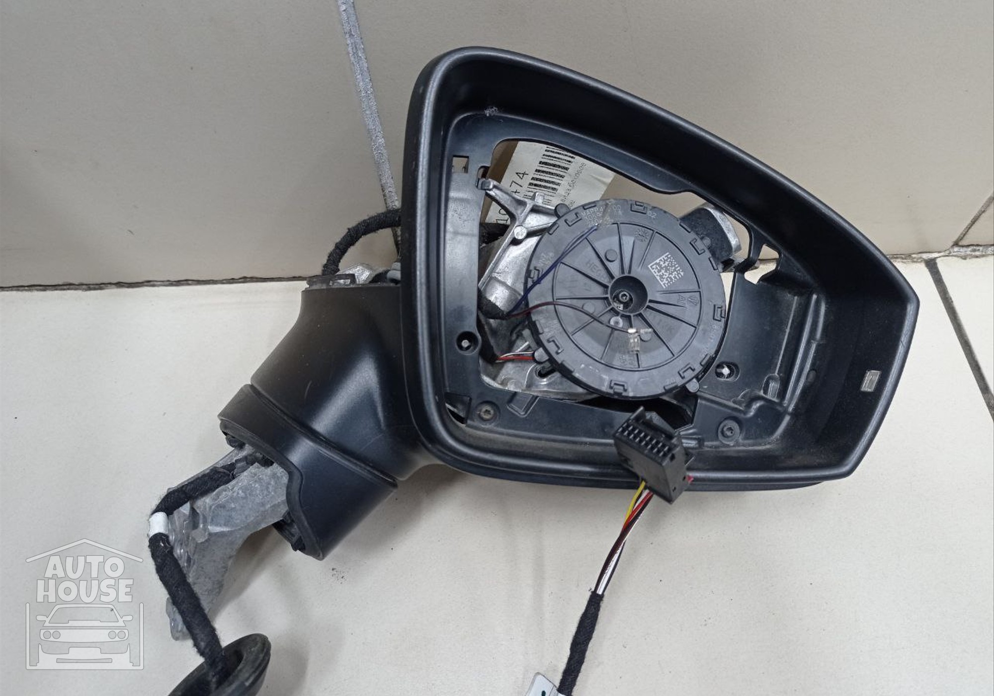 E8047979 Зеркало заднего вида боковое правое электрическое для Volkswagen Tiguan II (с 2016)