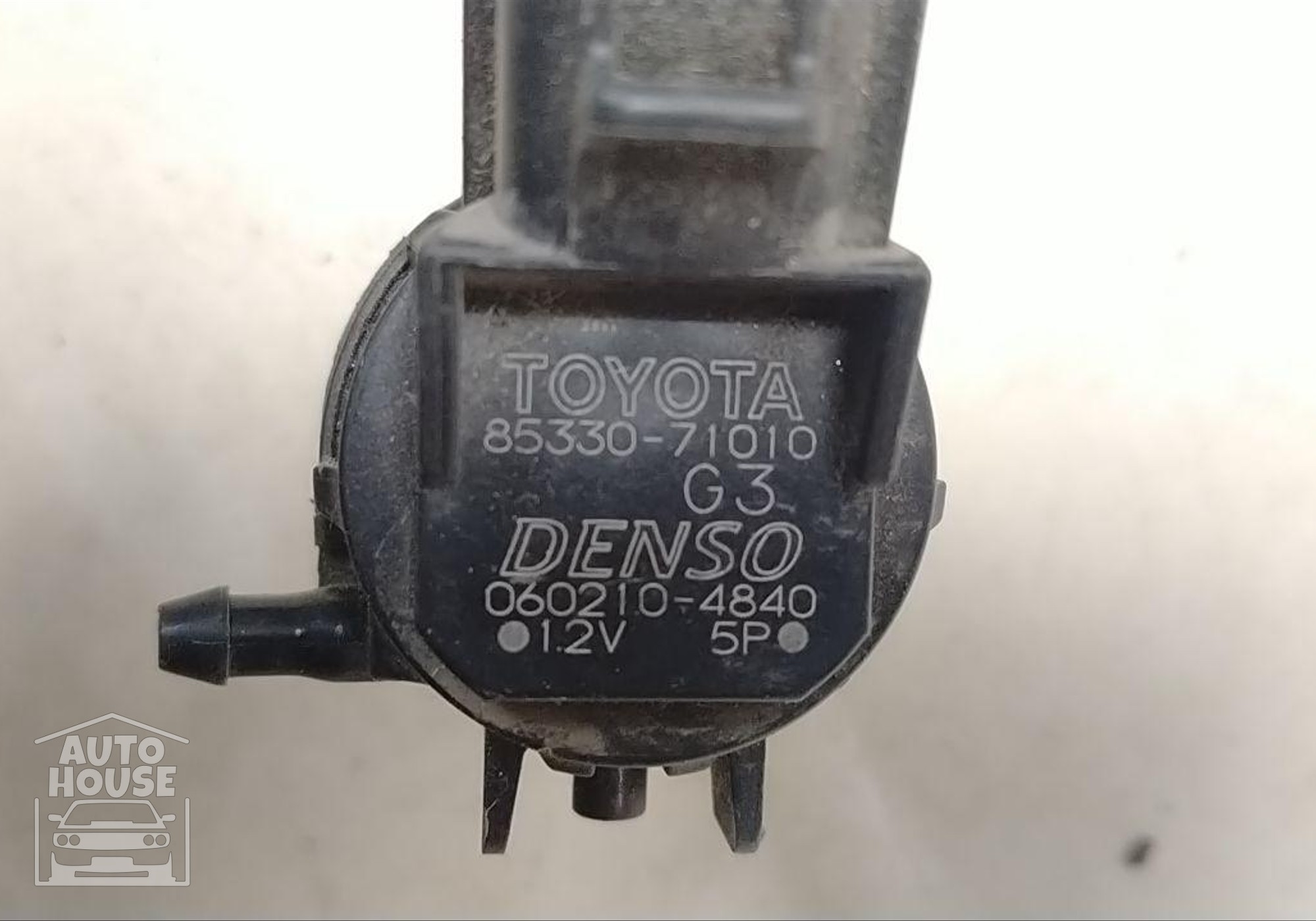 8533071010 Насос омывателя для Toyota Land Cruiser Prado 120 (с 2002 по 2009)