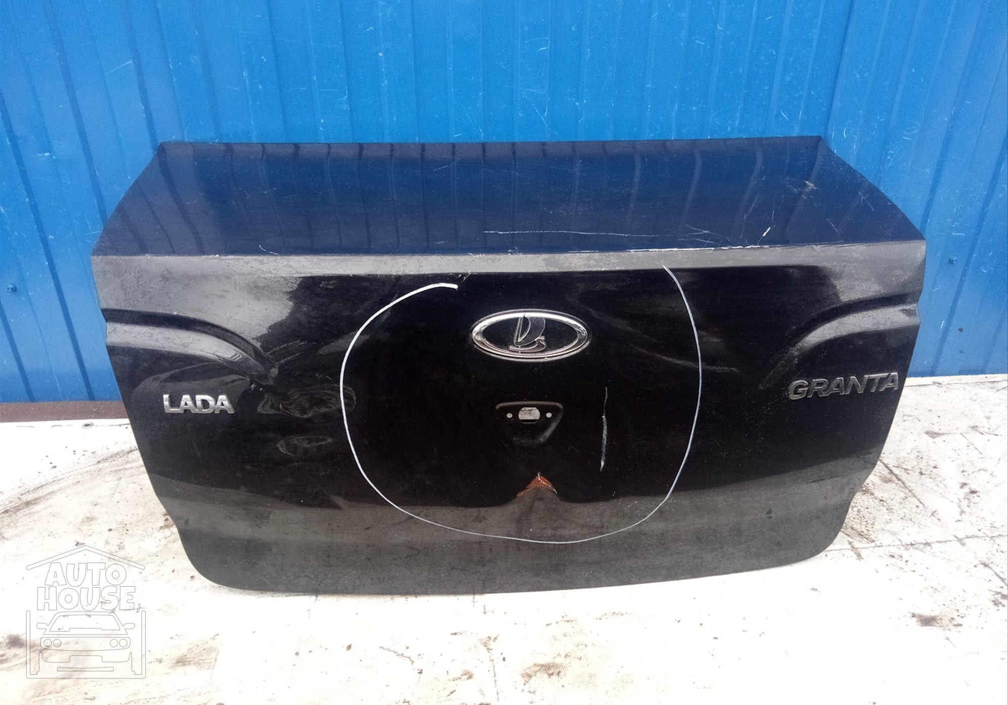 Крышка багажника для Lada Granta (с 2011)