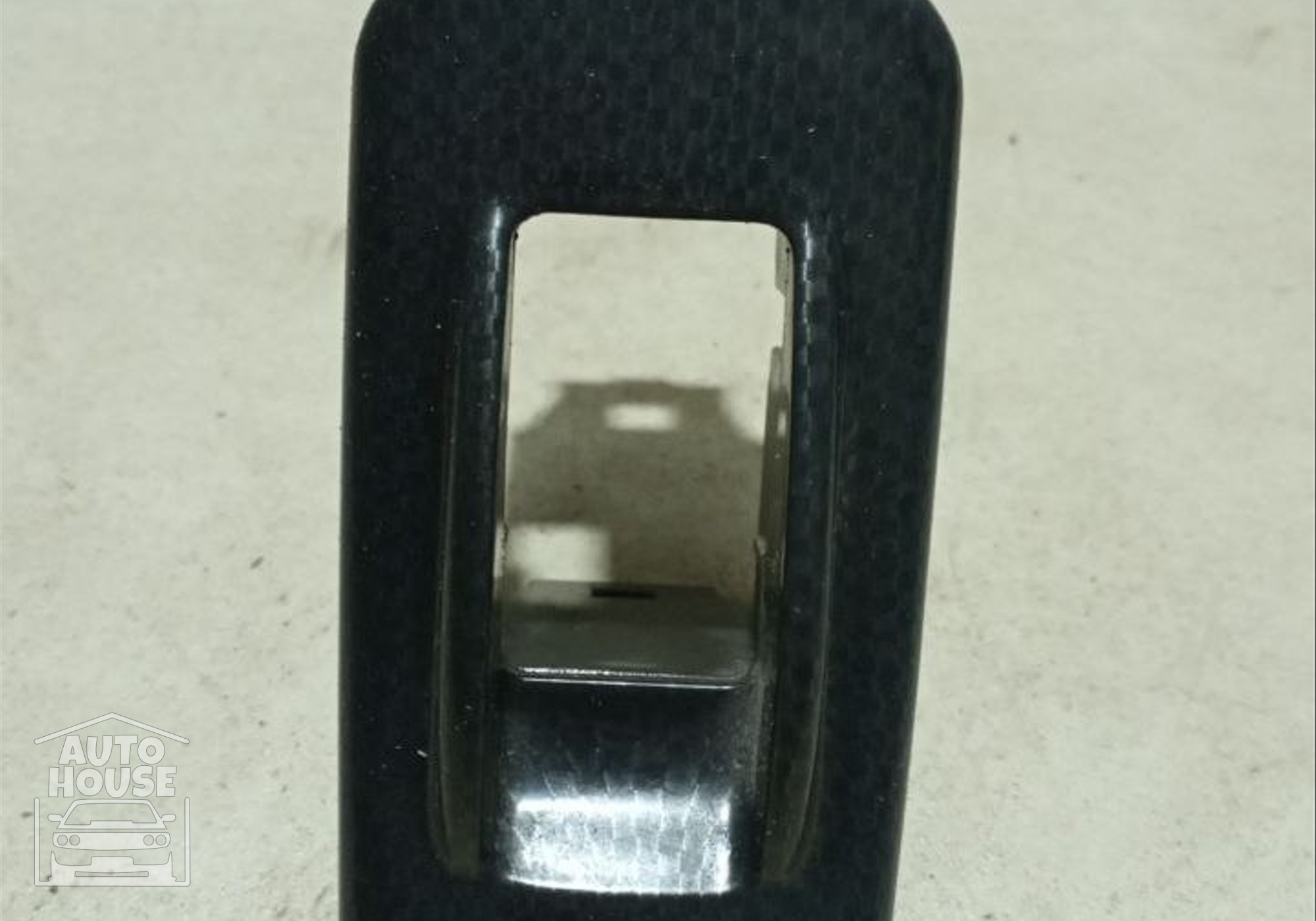 574008 Накладка правой задней кнопки стеклоподъемника для Geely MK (с 2006 по 2015)