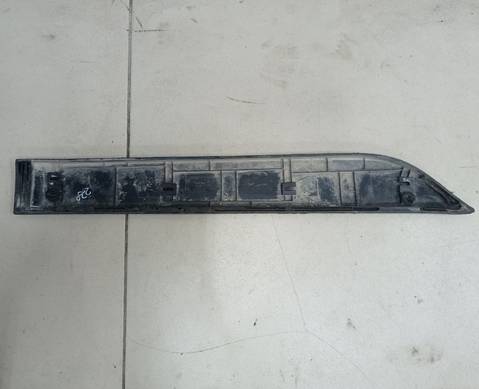 8450031029 Молдинг двери задней левой для Lada Vesta (с 2015)