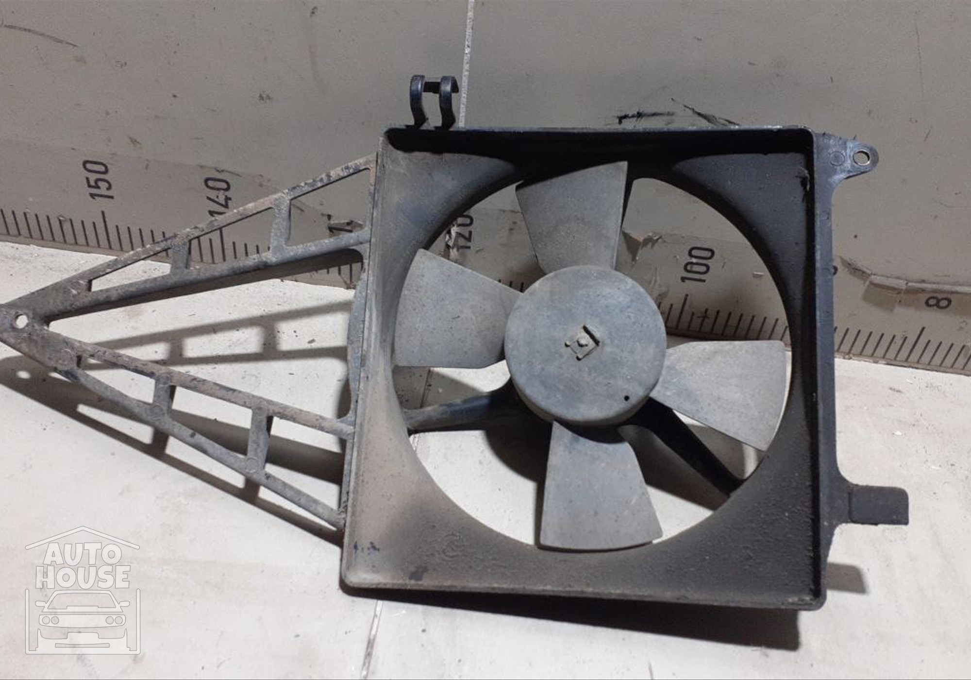 1310327 Вентилятор радиатора с диффузором для Opel Astra F (с 1991 по 2004)