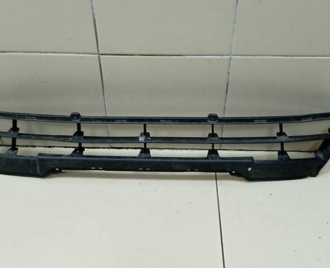 21912803057 Решетка в бампер для Lada Granta (с 2011)