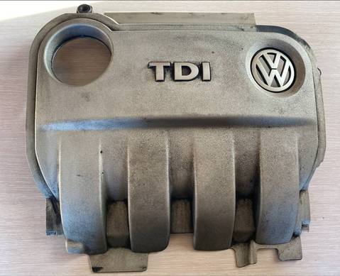 03G103967 Накладка декоративная на двигатель для Volkswagen Passat B6 (с 2005 по 2011)