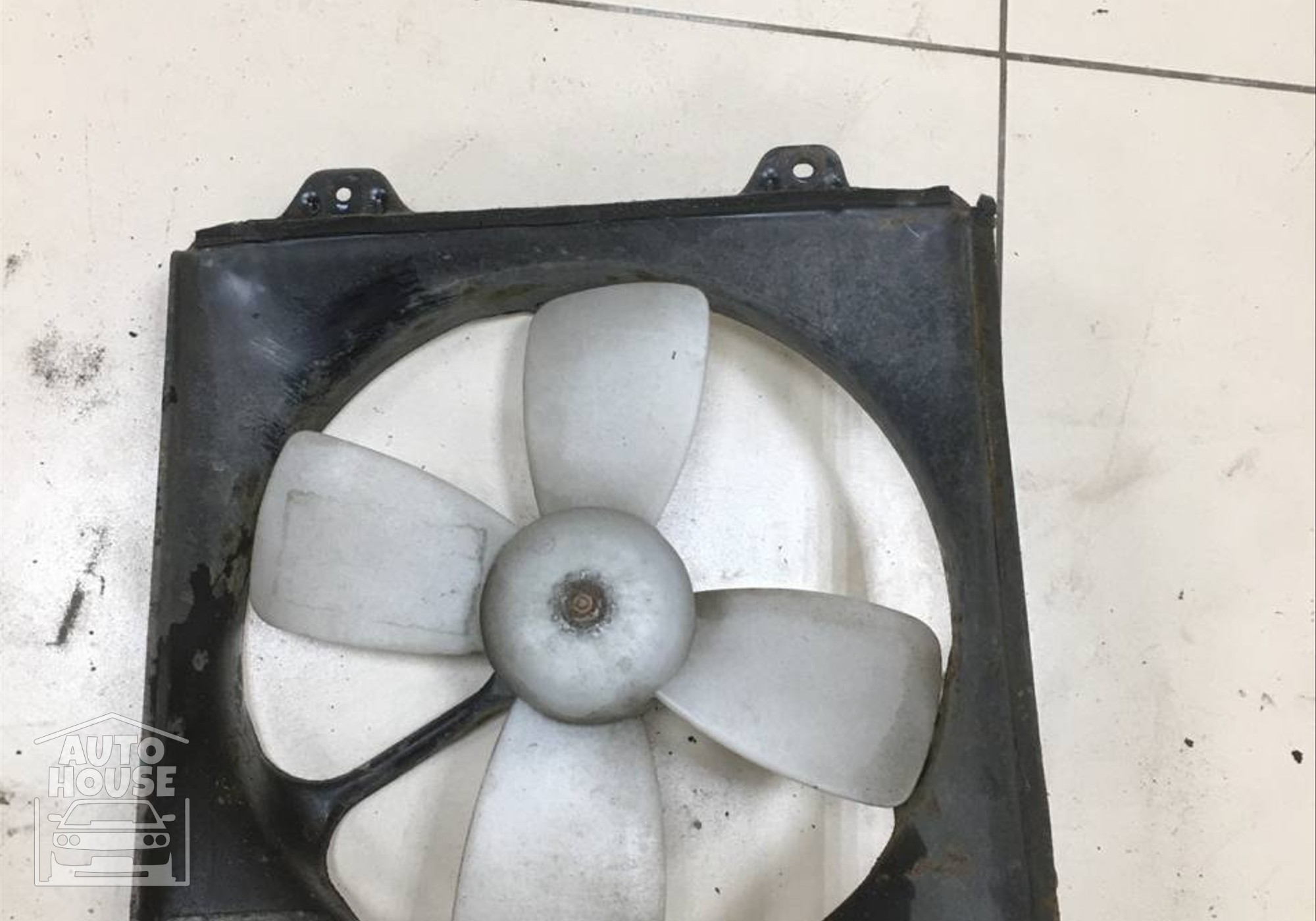 Вентилятор радиатора для Toyota Camry V10 (с 1983 по 1988)