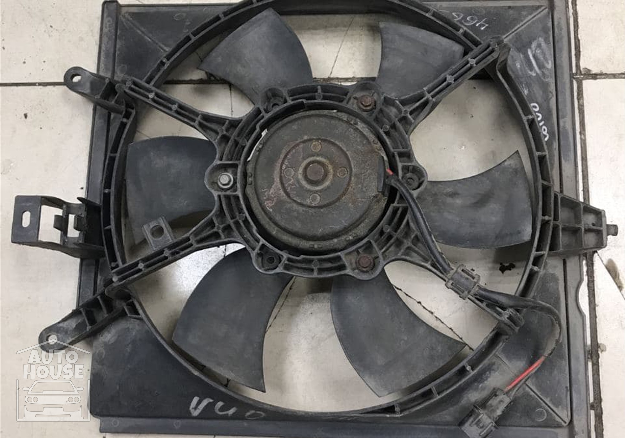 Вентилятор радиатора для Volvo V40 I (с 1995 по 2004)
