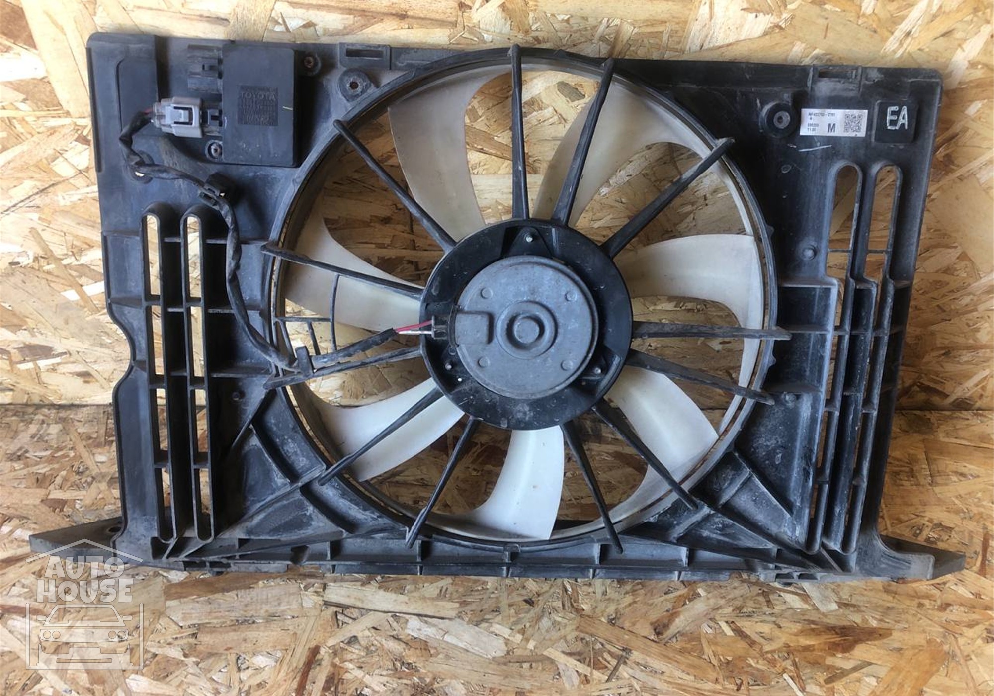 MF4227502701 Вентилятор радиатора для Toyota Avensis III (с 2008 по 2017)