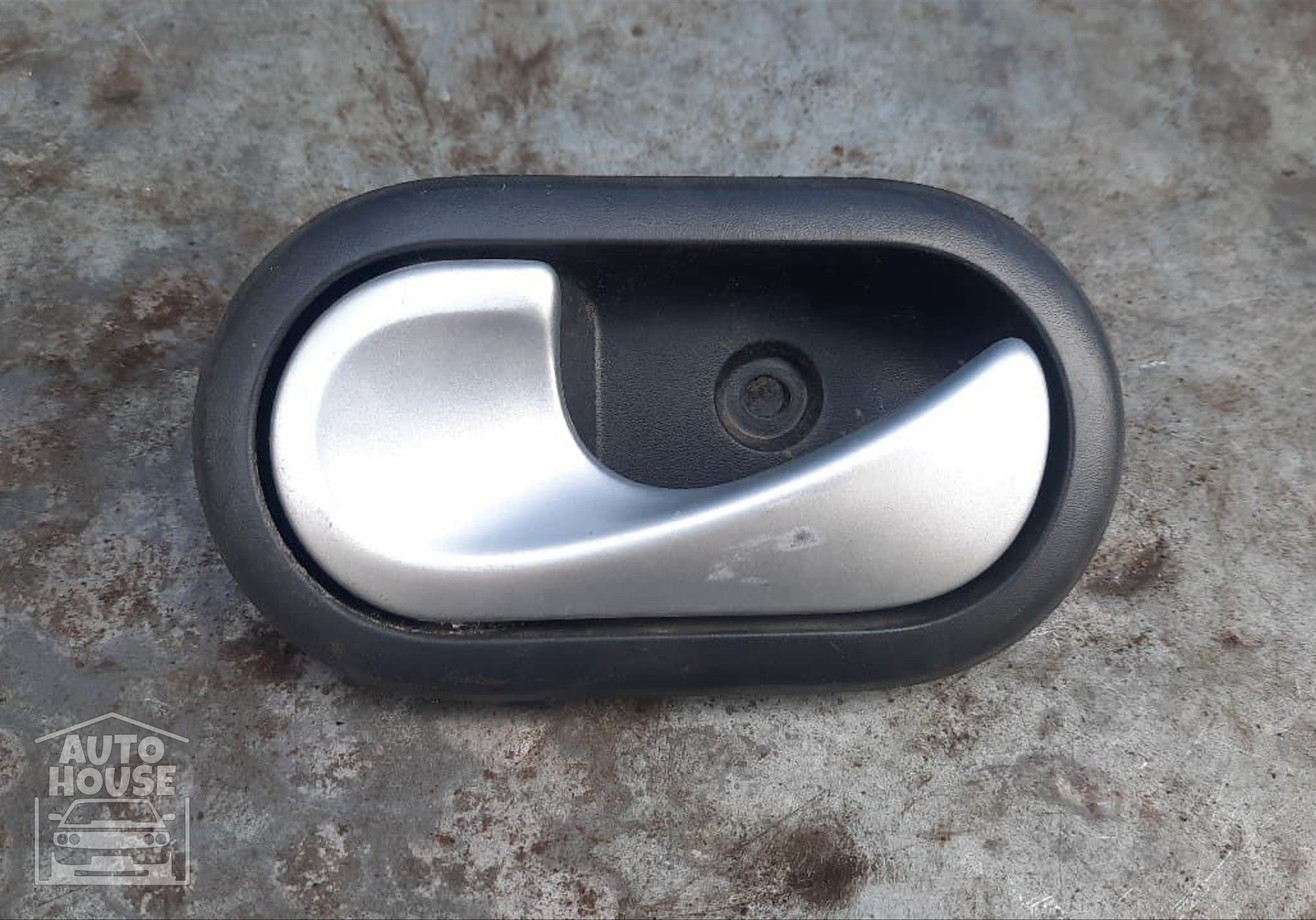 Ручка двери внутренняя задняя правая для Renault Sandero I (с 2007 по 2014)