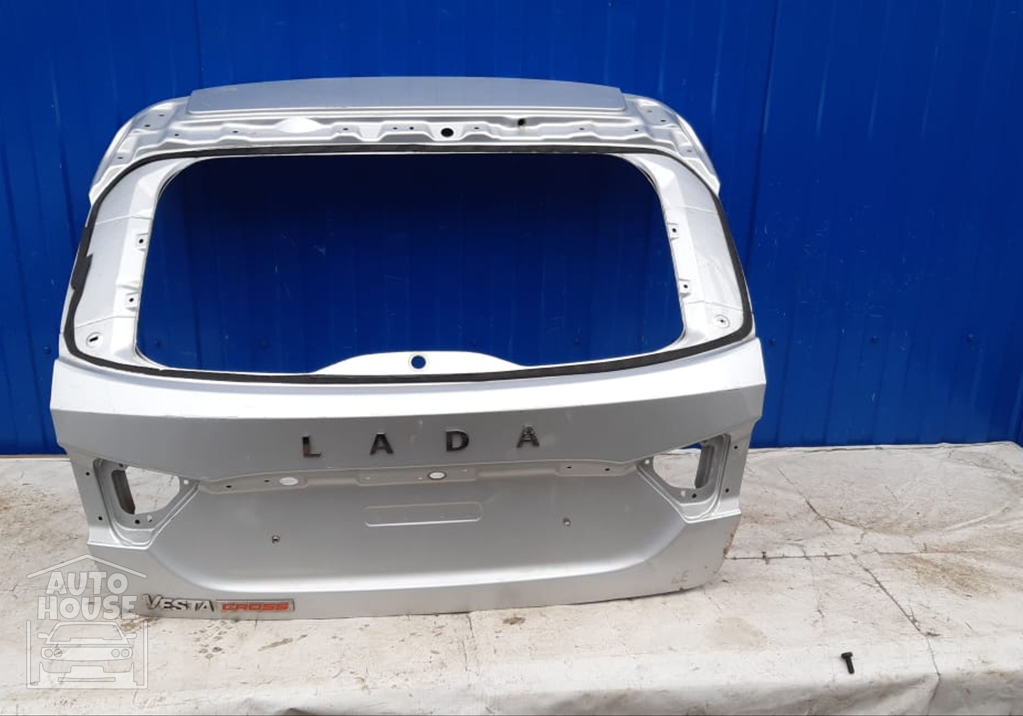 Дверь багажника для Lada Vesta (с 2015)