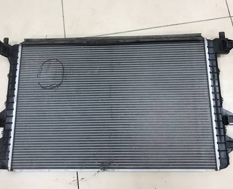 5Q0121251HS Радиатор дополнительный системы охлаждения для Volkswagen