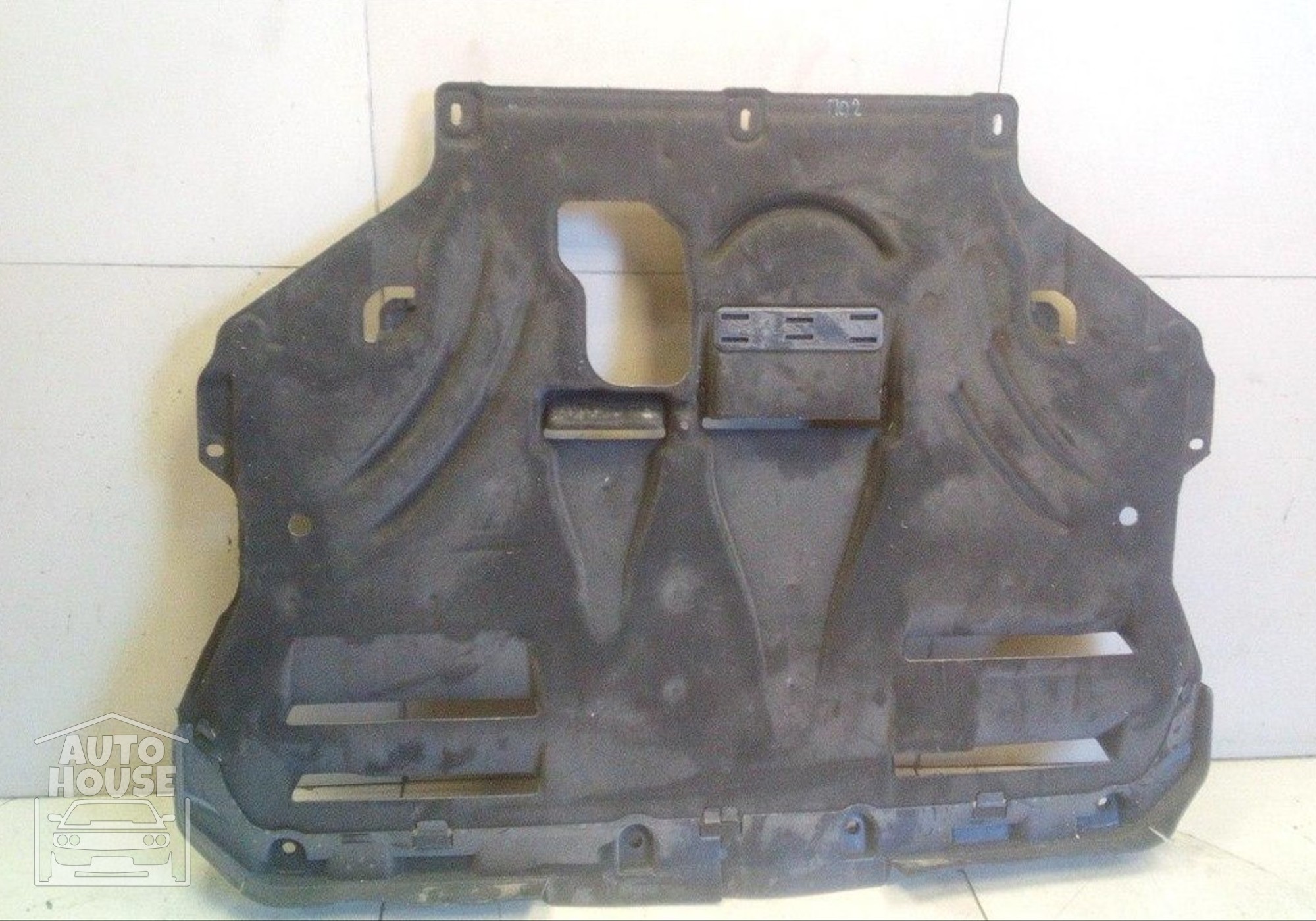 DV416P013BE Пыльник для Ford Kuga II (с 2013)