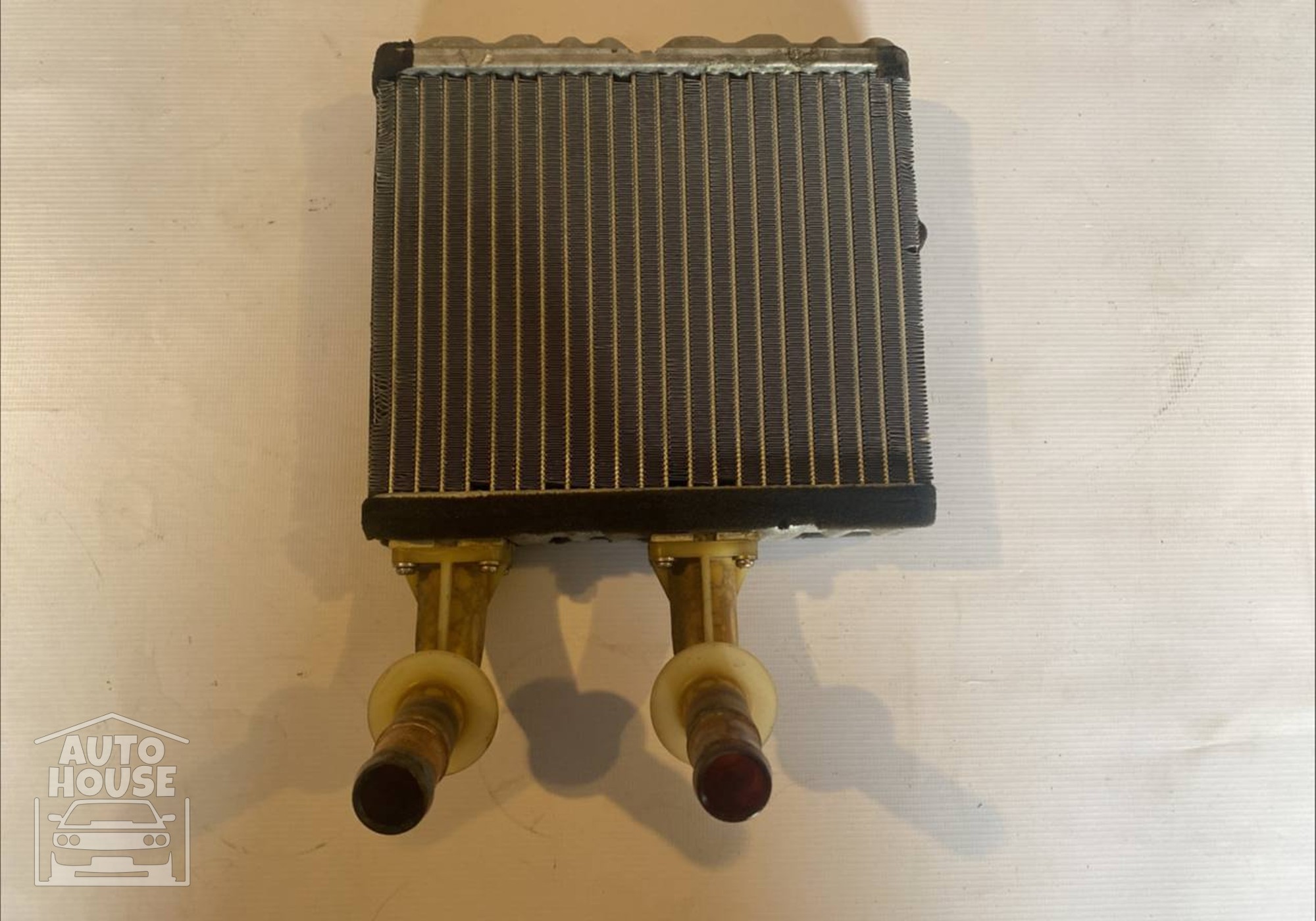 2714040U00 Радиатор отопителя для Nissan Maxima A32 (с 1995 по 2000)