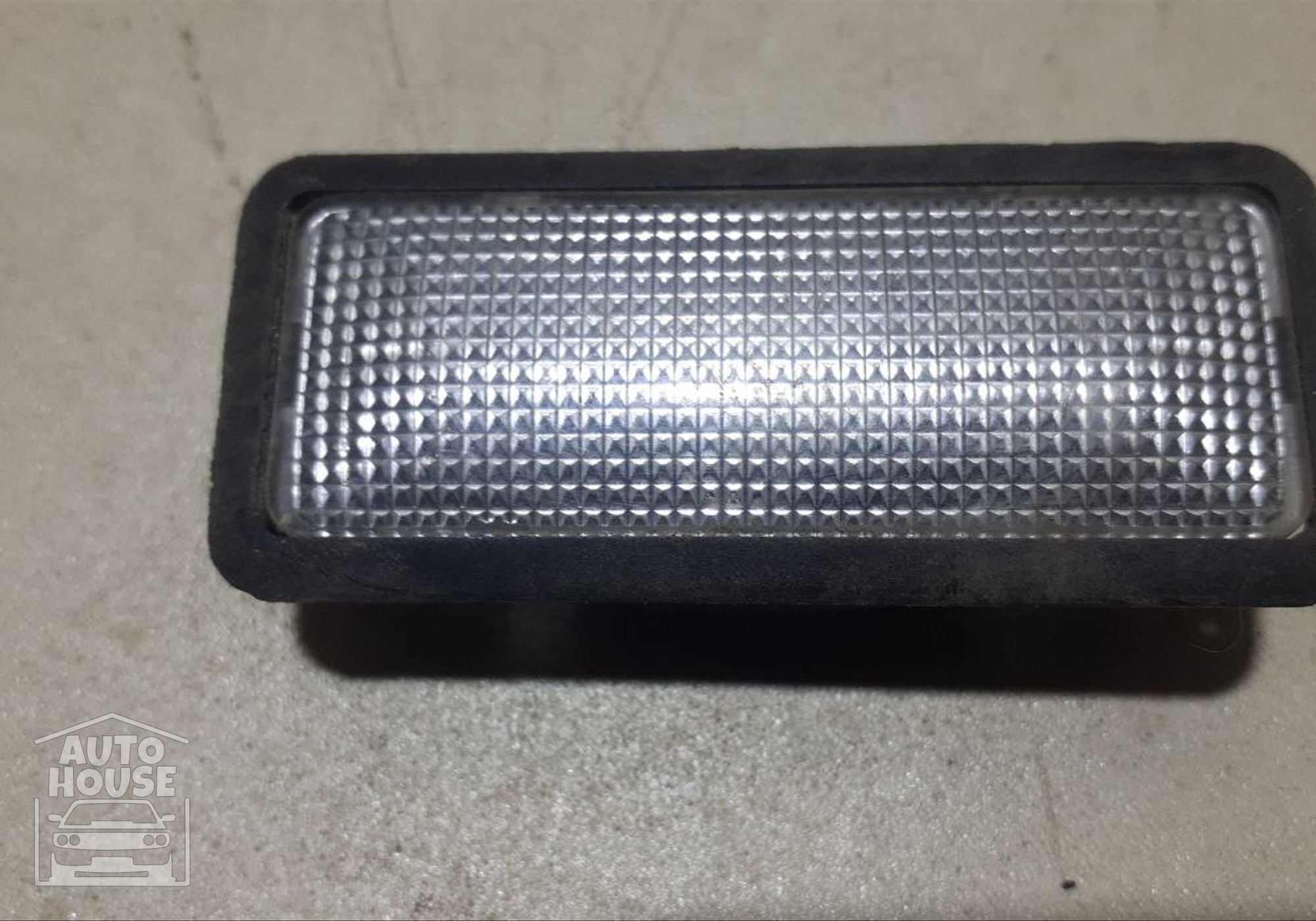 1701745 Плафон внутреннего освещения багажника для Geely Emgrand X7 (с 2011)