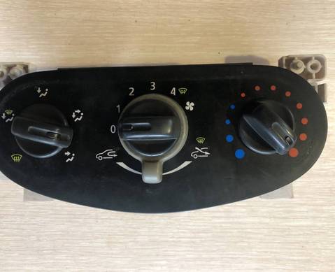 Блок управления отопителем без кондиционера и обогрева заднего стекла 2009-2015 для Renault Duster