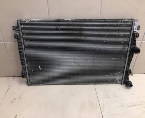 5Q0121251GR Радиатор системы охлаждения для Skoda Superb III (с 2015)
