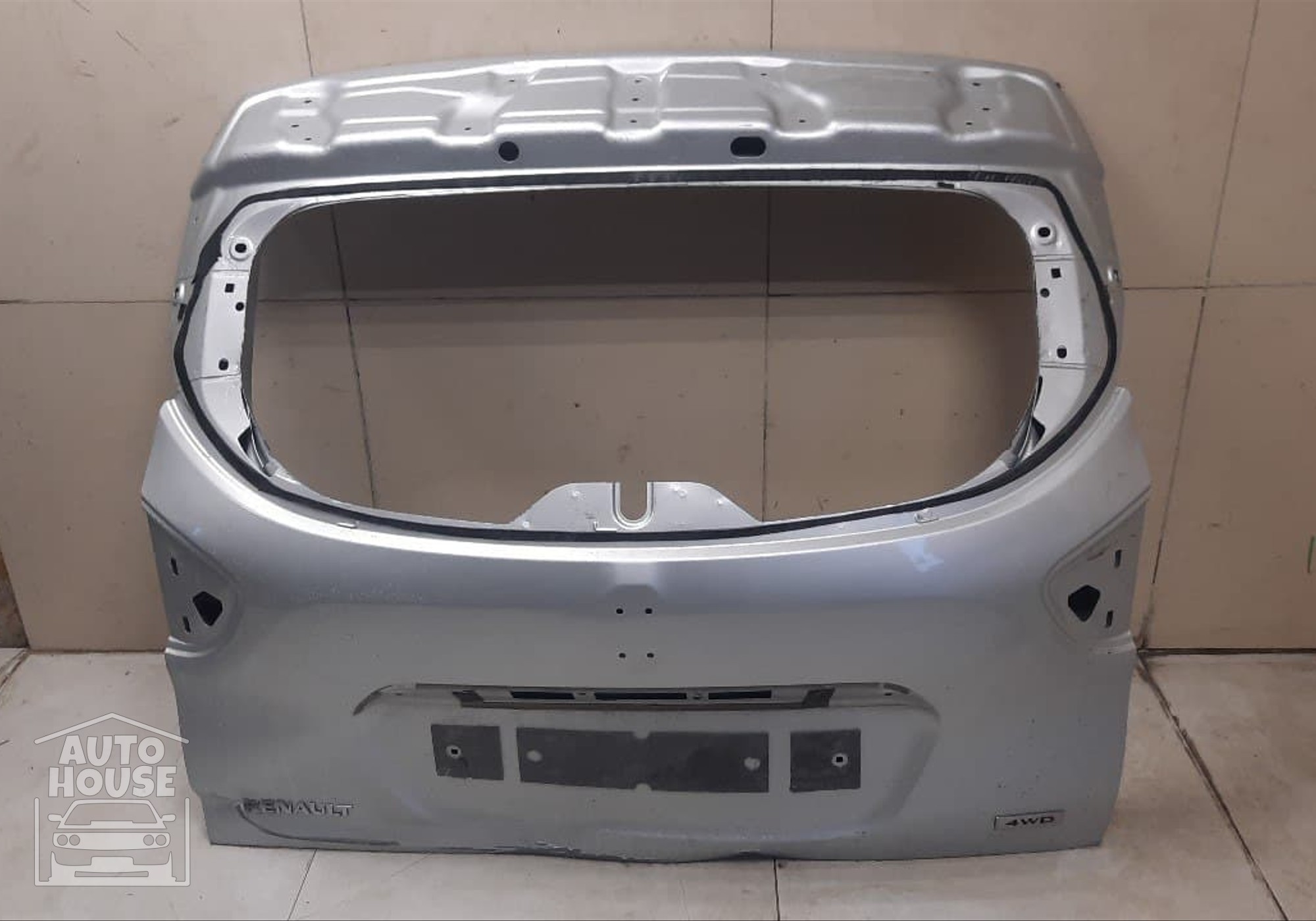 901523137R Дверь багажника для Renault Captur I (с 2013 по 2019)
