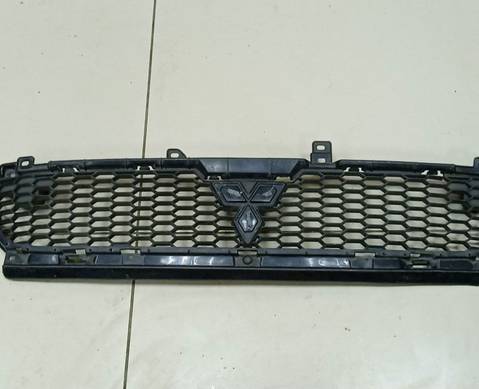 6402A198 Решетка радиатора для Mitsubishi Outlander II (с 2005 по 2013)