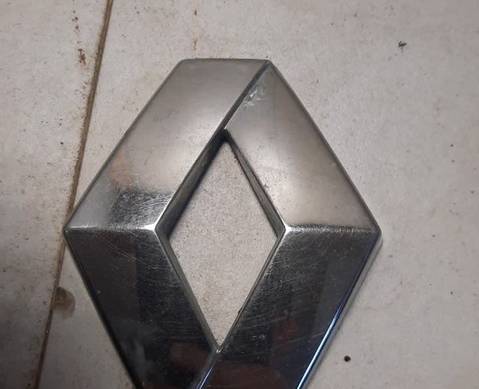8200469132 Эмблема крышки багажника для Renault Megane II (с 2002 по 2009)
