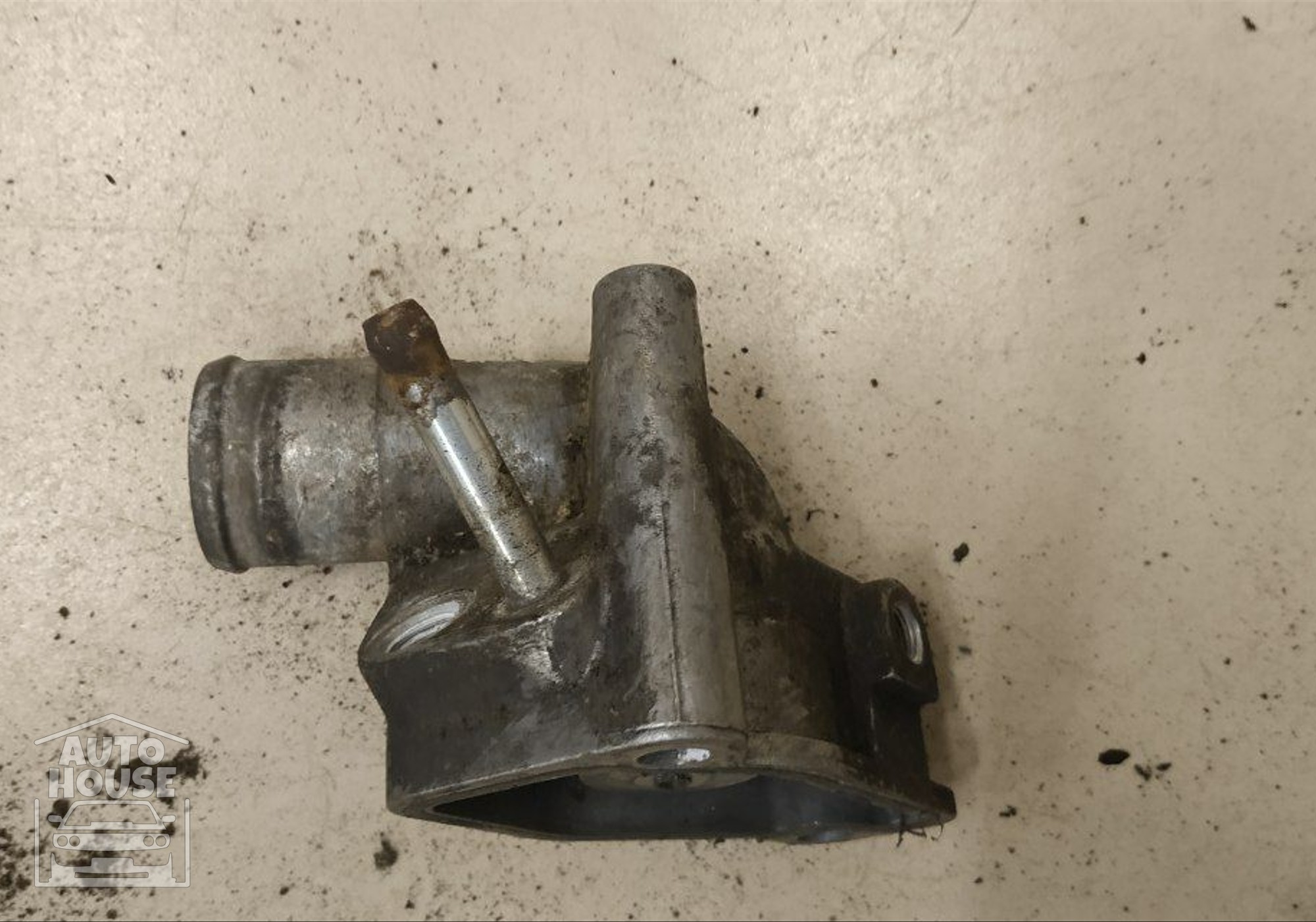 Крышка термостата для Opel Vectra B (с 1995 по 2002)