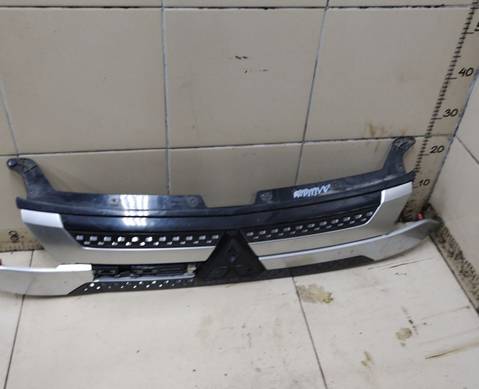7450B304 Решетка радиатора для Mitsubishi Outlander III (с 2012)
