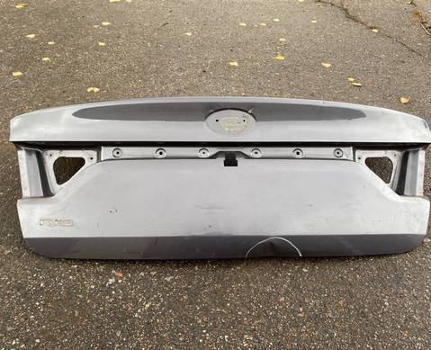 Крышка багажника под камеру для Kia Rio IV (с 2017)