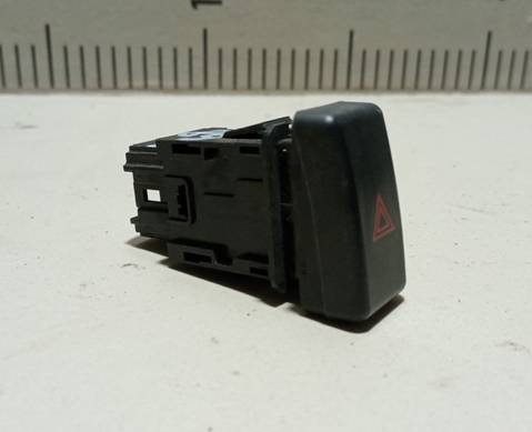 BP4K664H0 Кнопка аварийной сигнализации для Mazda 3 I (с 2003 по 2009)