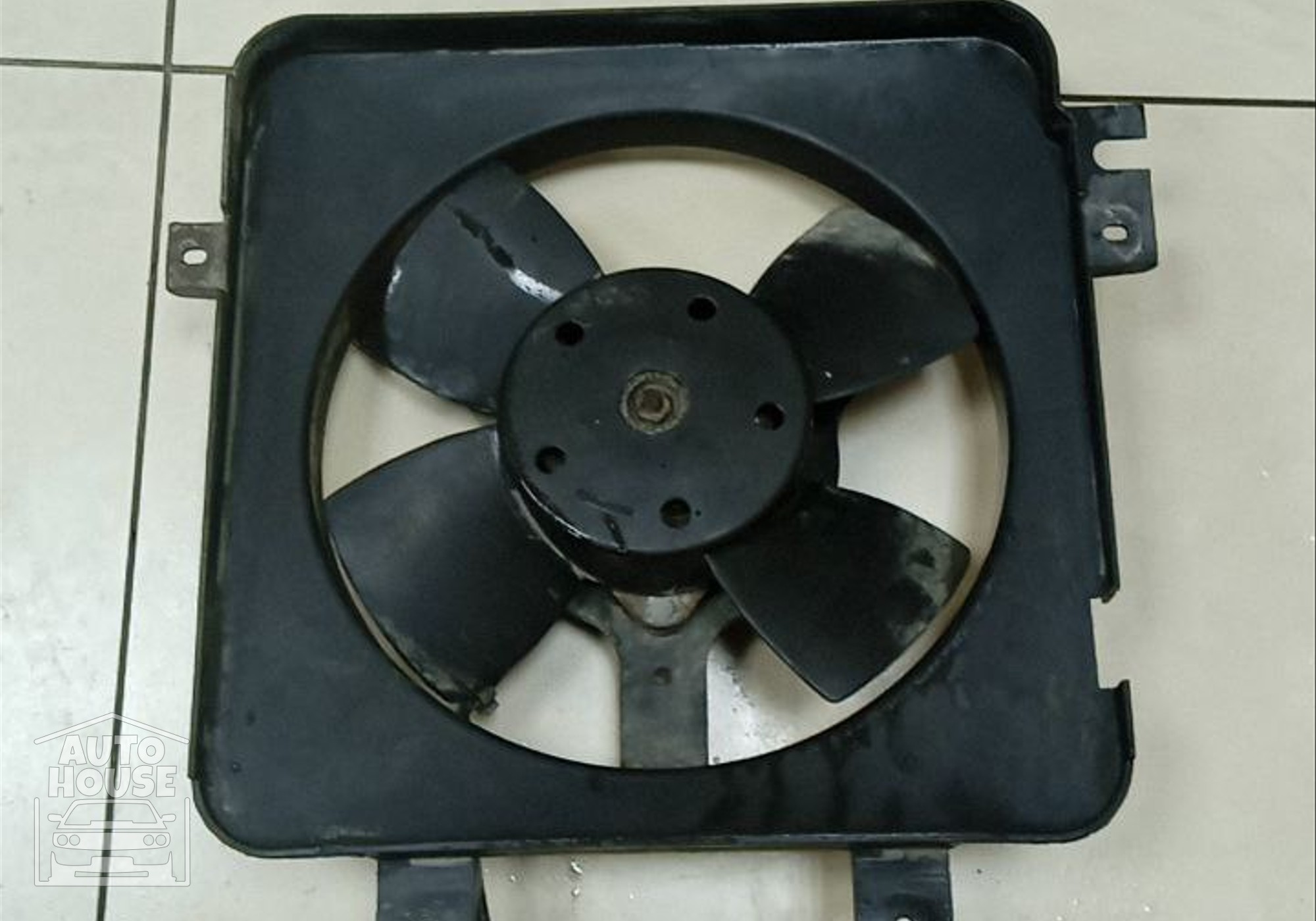 2110130901610 Вентилятор радиатора для Lada Priora