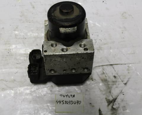 4451033070 Блок ABS (насос) для Toyota Windom