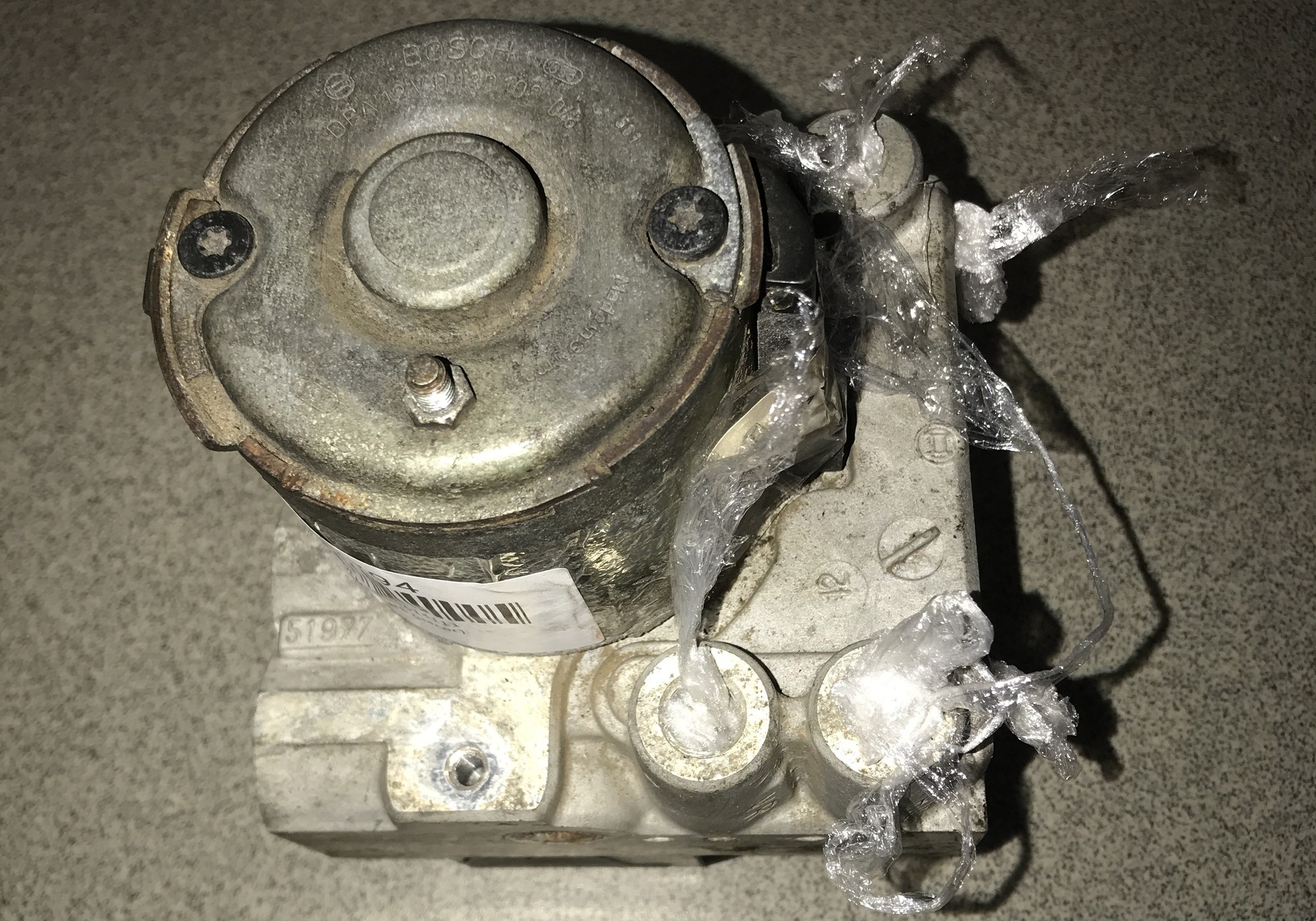 8D0614111 Блок ABS (насос) для Audi
