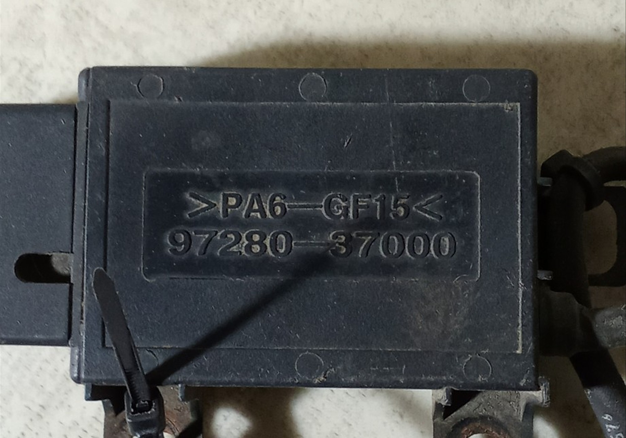 9728037000 Датчик кондиционера для Hyundai Sonata
