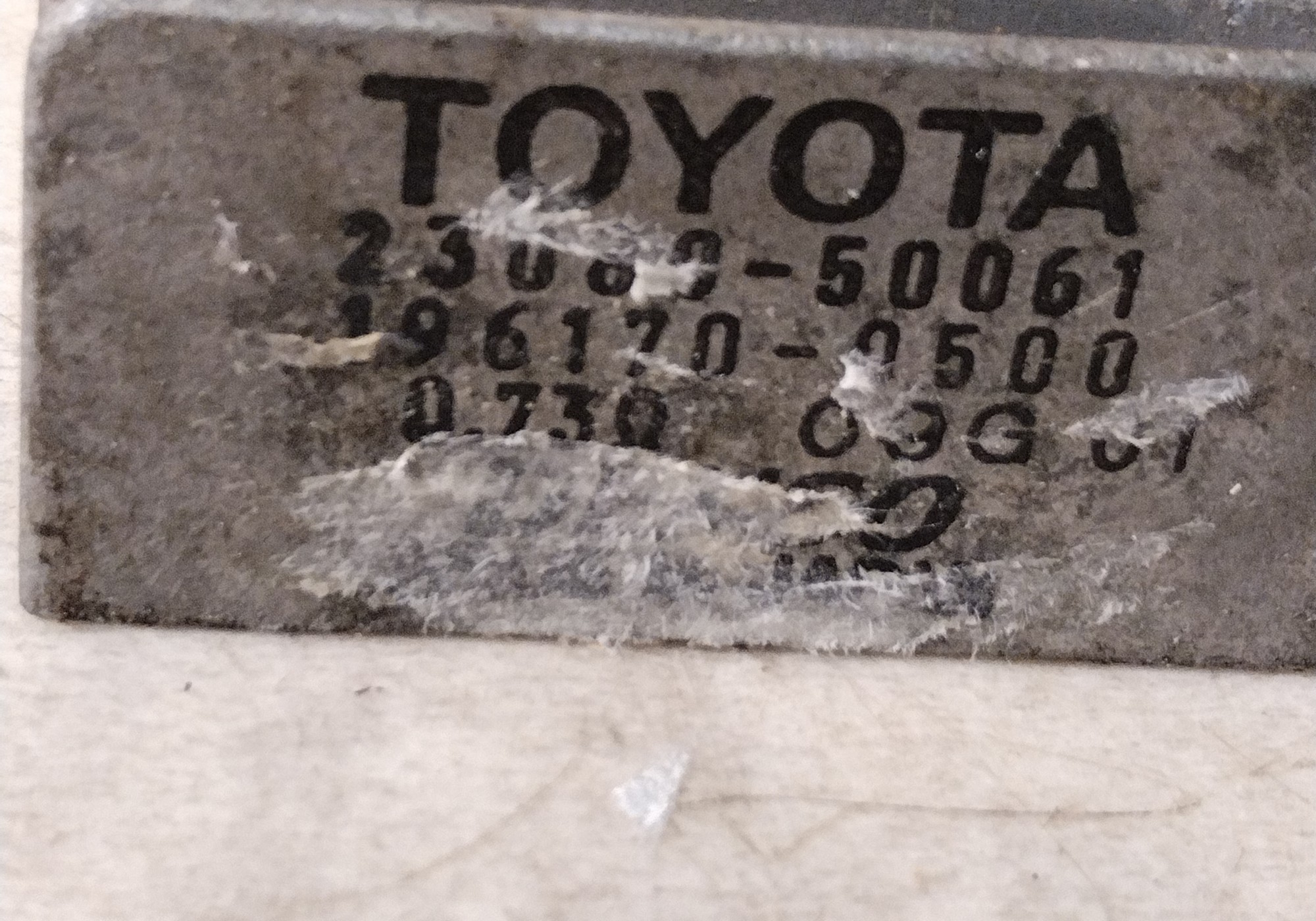 2308050061 Реле топливного насоса для Toyota Land Cruiser 100 (с 1998 по 2007)