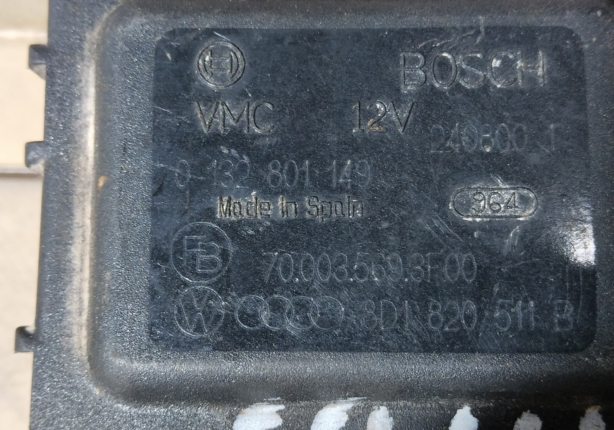 0132801149 Моторчик заслонки печки для Volkswagen Passat B5 (с 1996 по 2005)