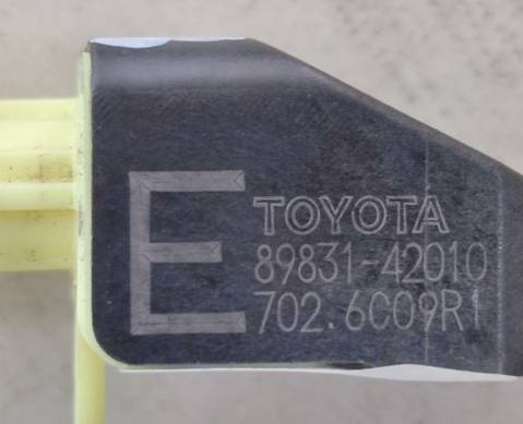 8983142010 Датчик удара для Toyota Corolla E140/E150 (с 2007 по 2013)