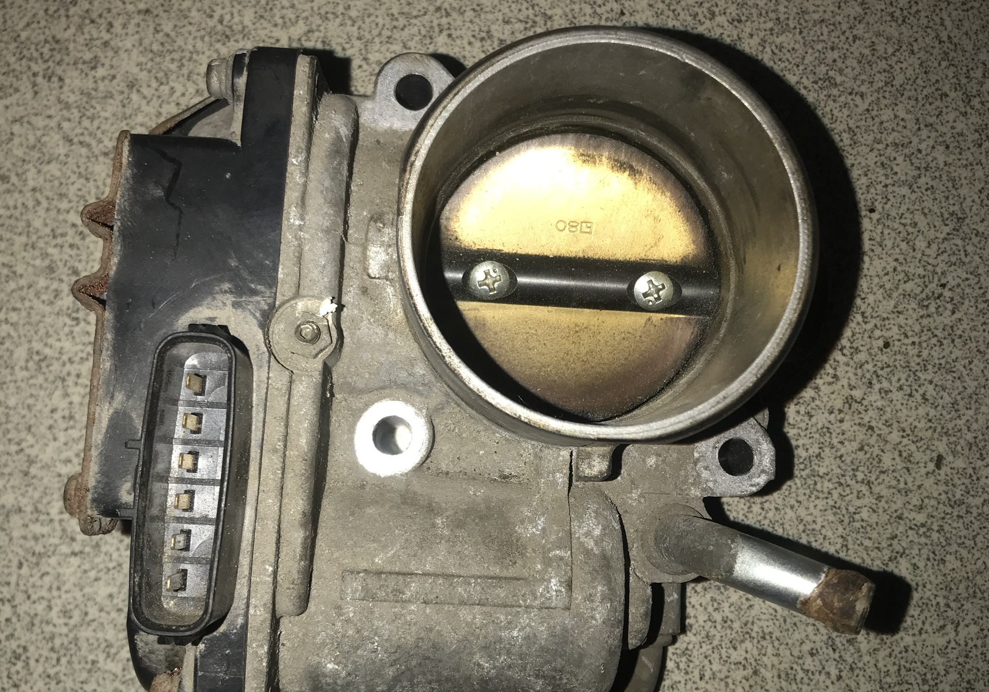 1450A101 Заслонка дроссельная для Mitsubishi