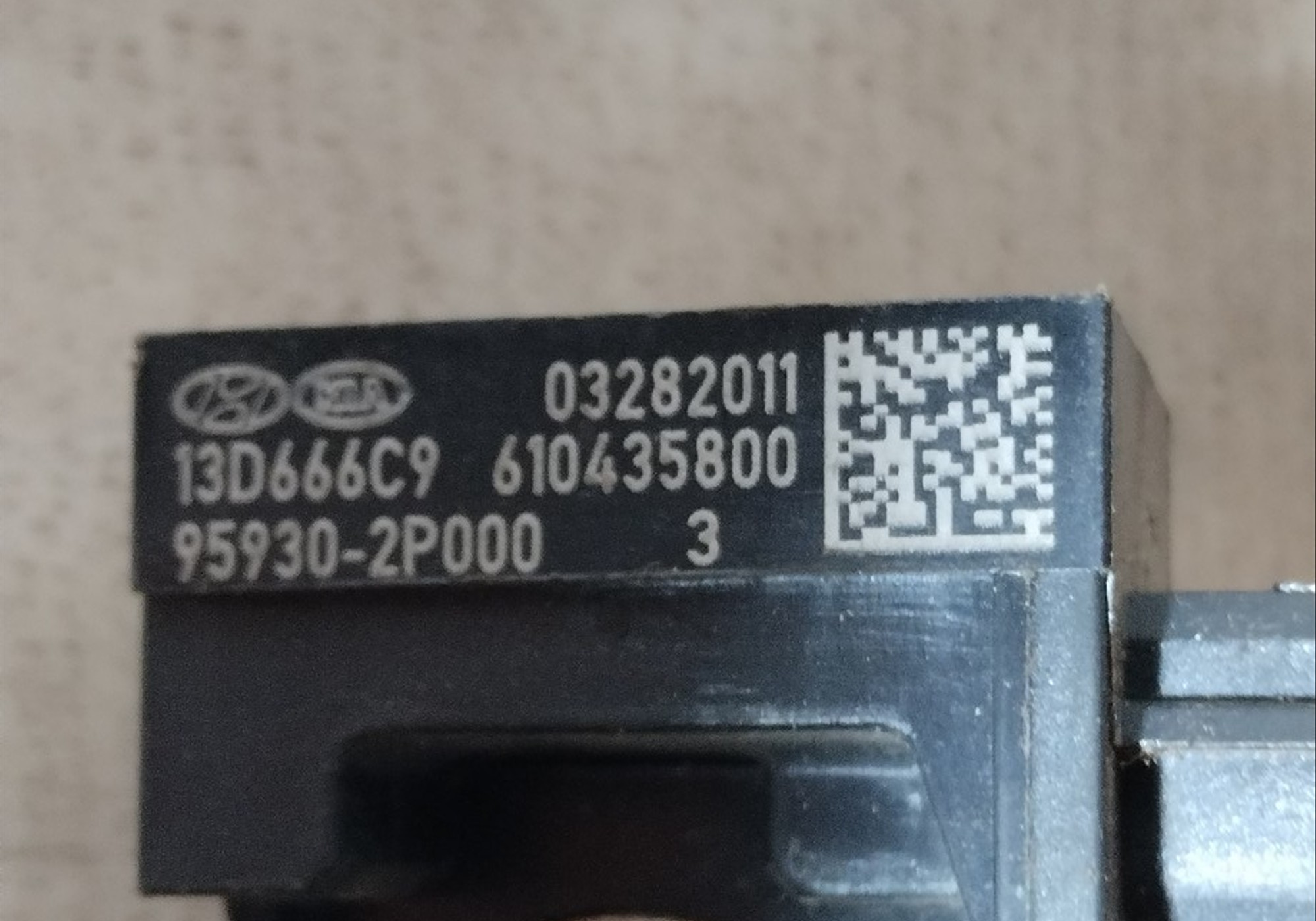 959302P000 Датчик удара для Kia Venga