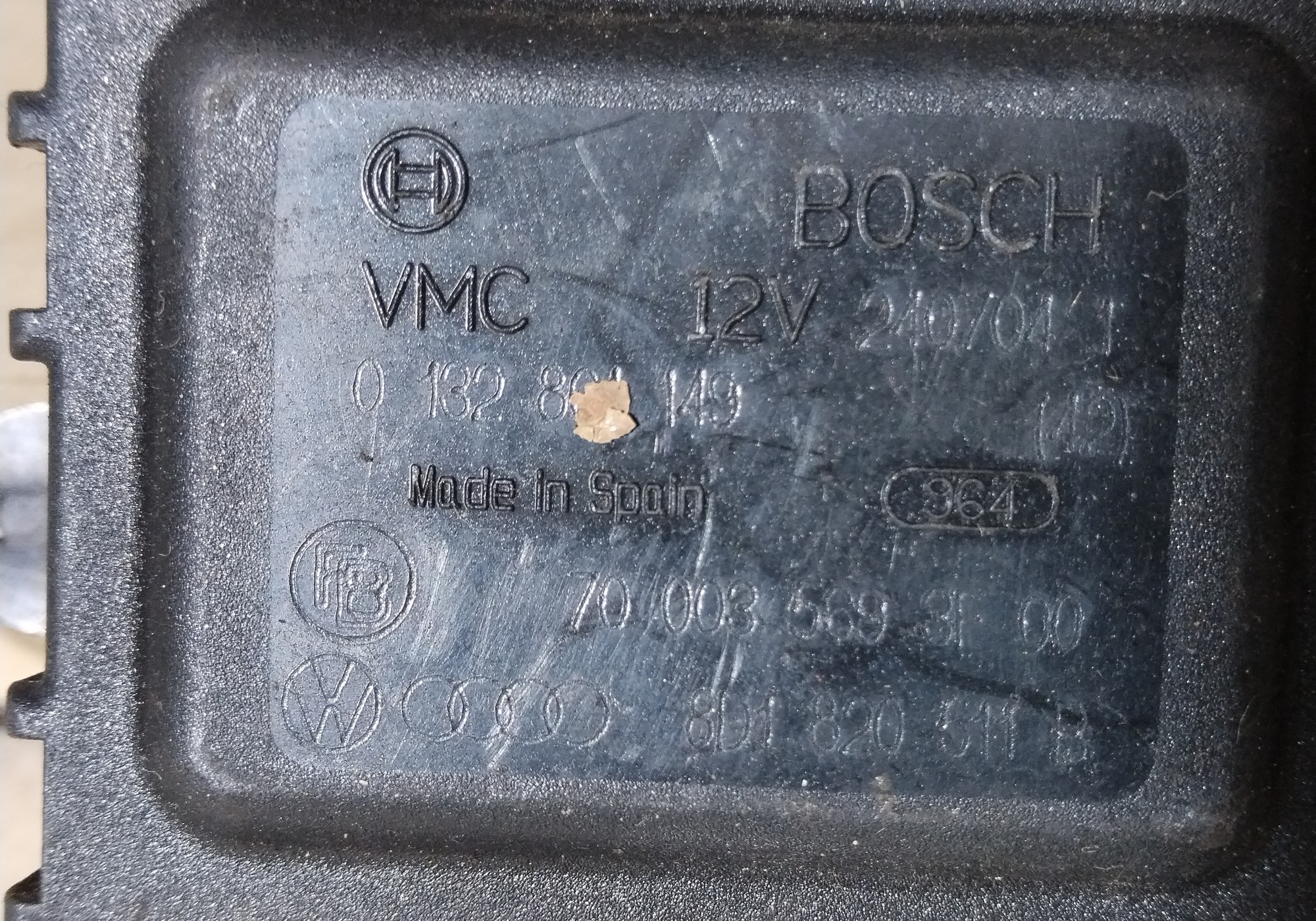 0132801149 Моторчик заслонки печки для Volkswagen Passat B5 (с 1996 по 2005)