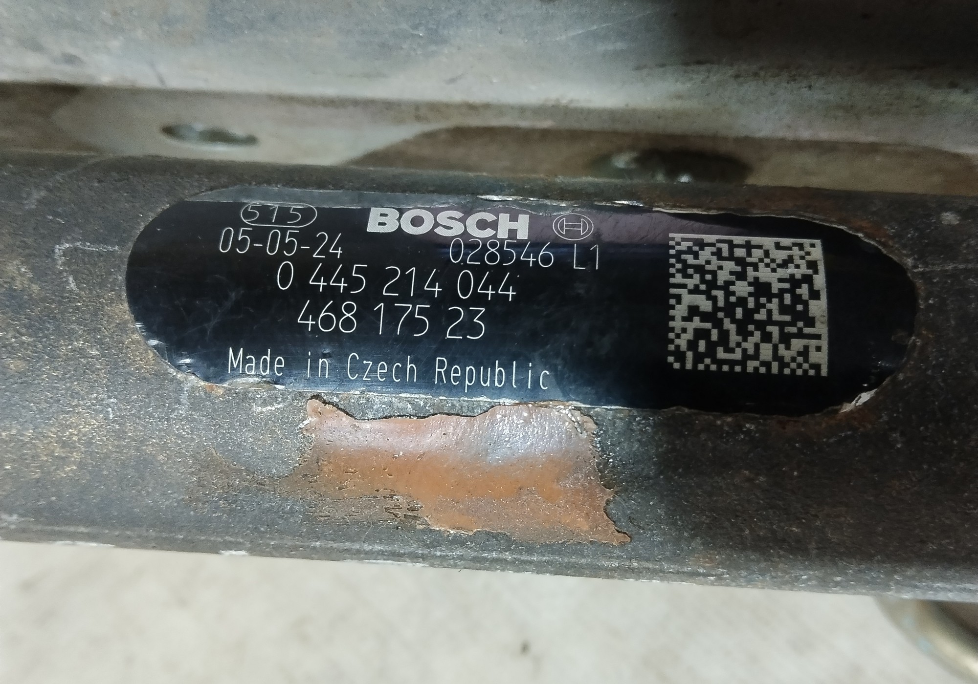 0445214044 Рампа (рейка) топливная для Opel Corsa
