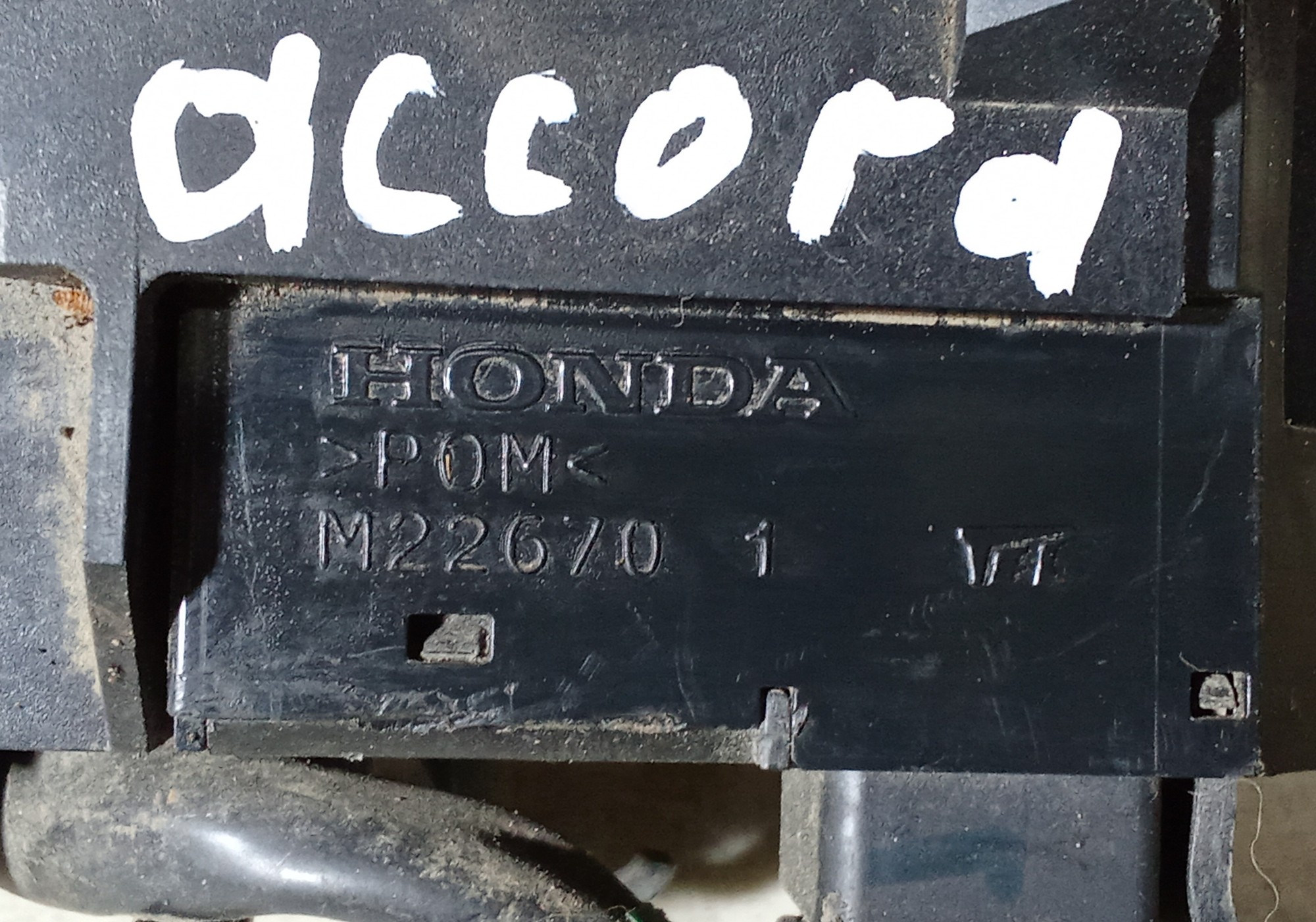 M226701 Переключатель подрулевой для Honda Accord III (с 1985 по 1989)
