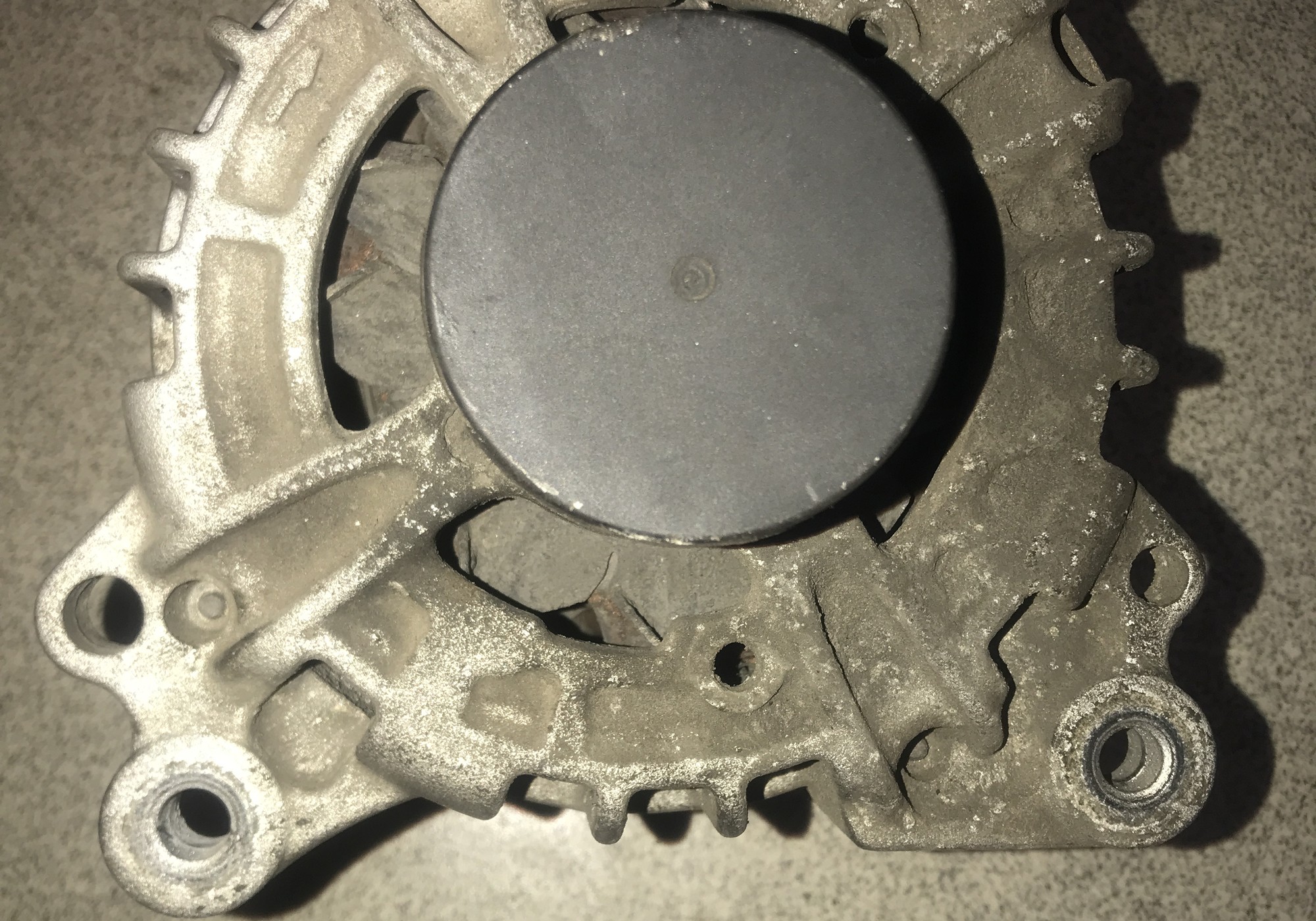04C903023C Генератор для Volkswagen Polo