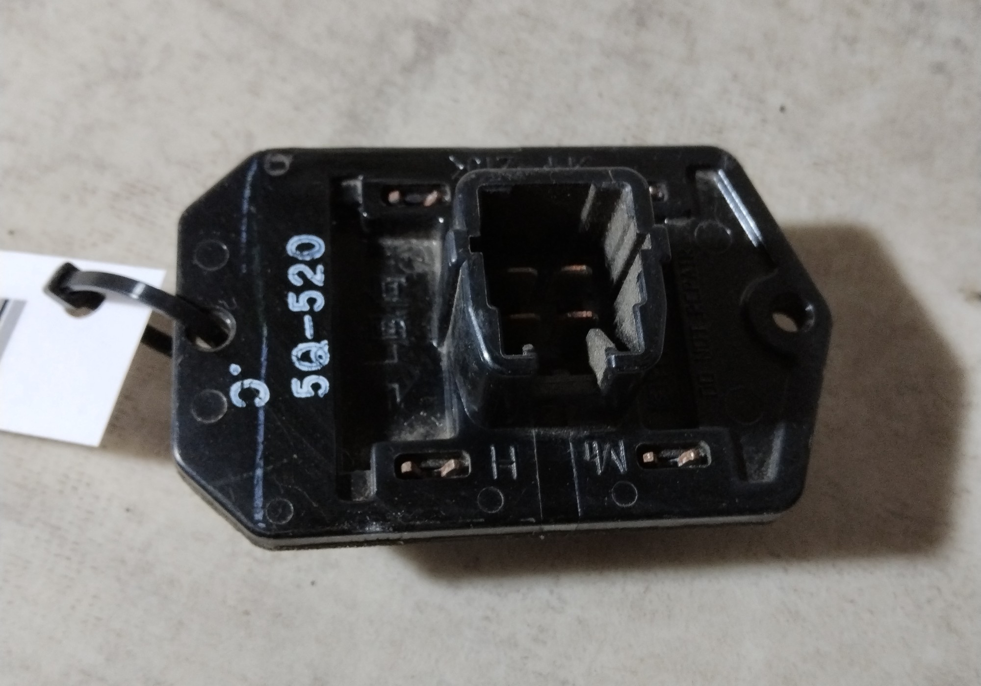 8713826160 Резистор отопителя для Toyota Auris