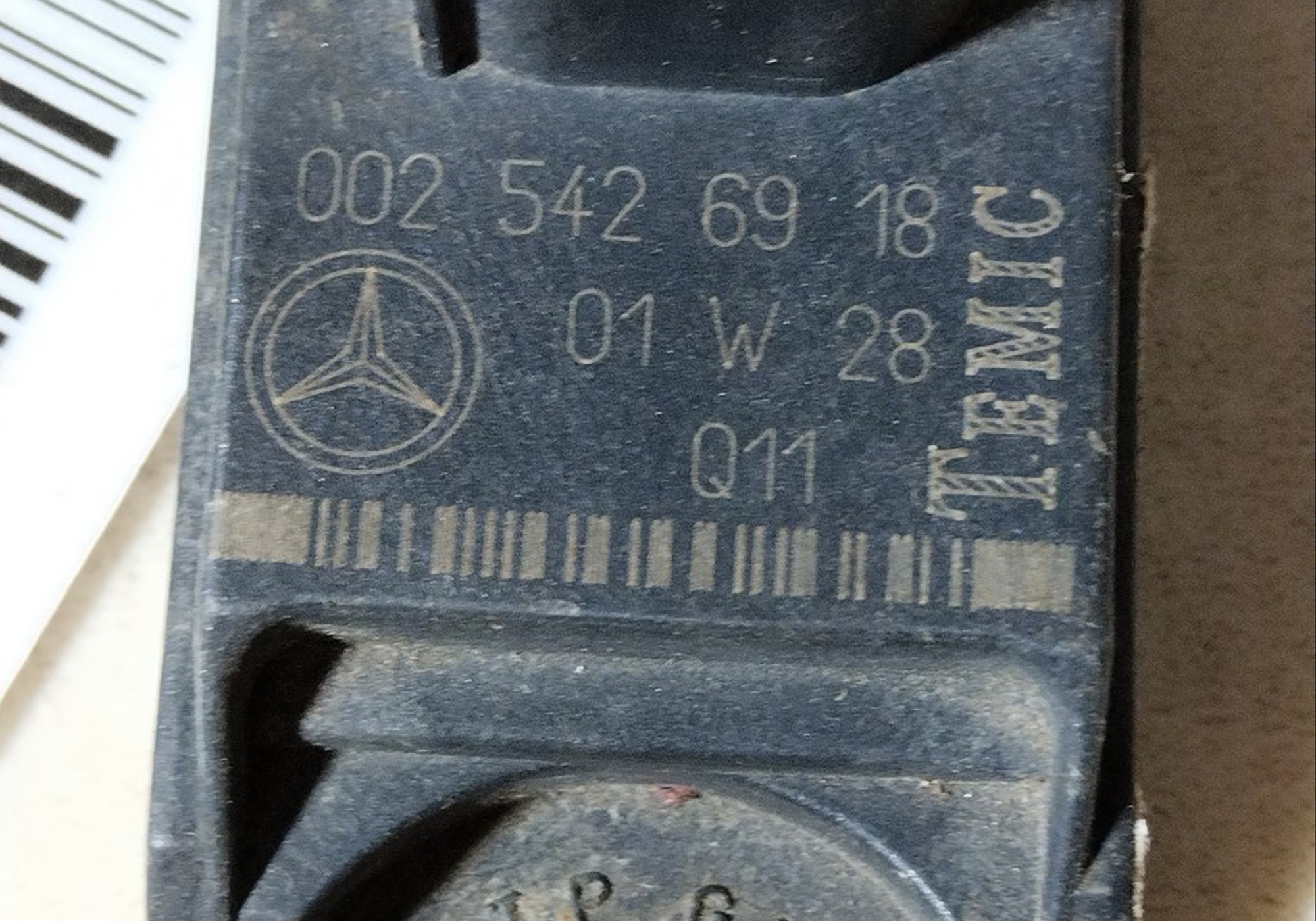0025426918 Датчик ускорения для Mercedes-Benz