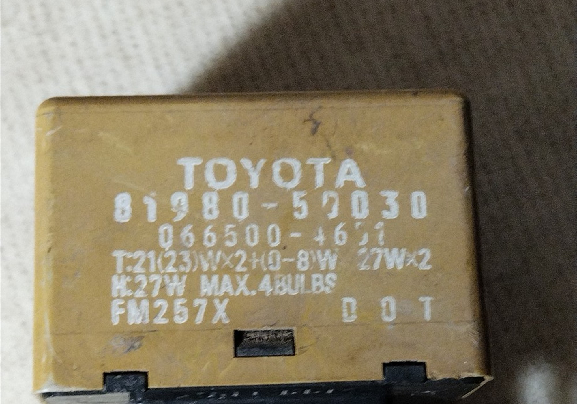 8198050030 Реле для Toyota FJ Cruiser