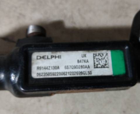 R9144Z130A Рампа (рейка) топливная для Ford Mondeo