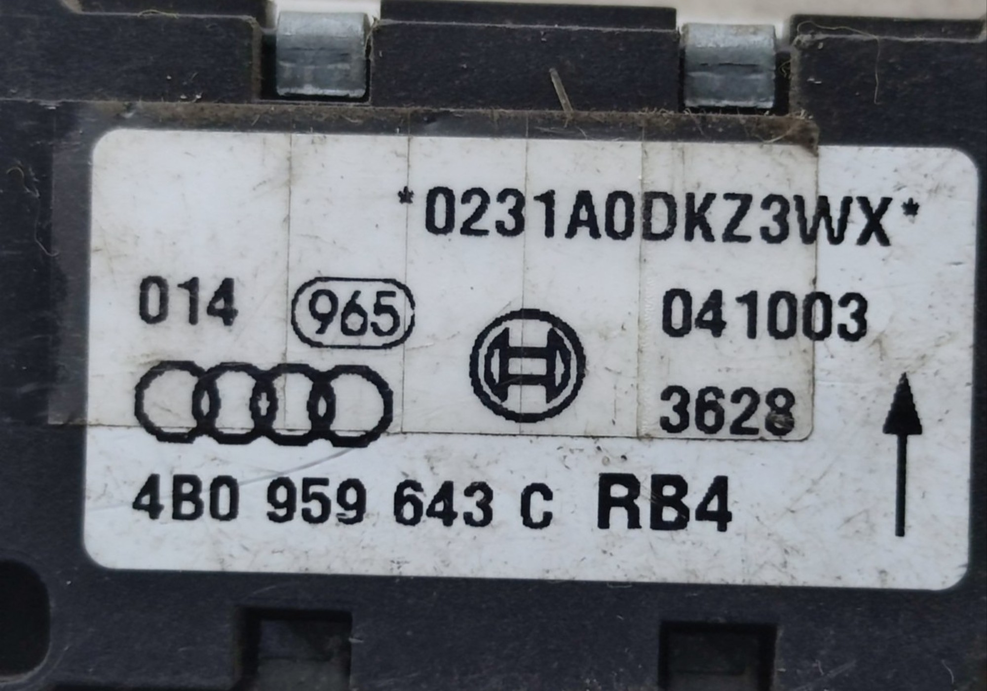 4B0959643C Датчик удара для Porsche Cayenne I (с 2002 по 2010)