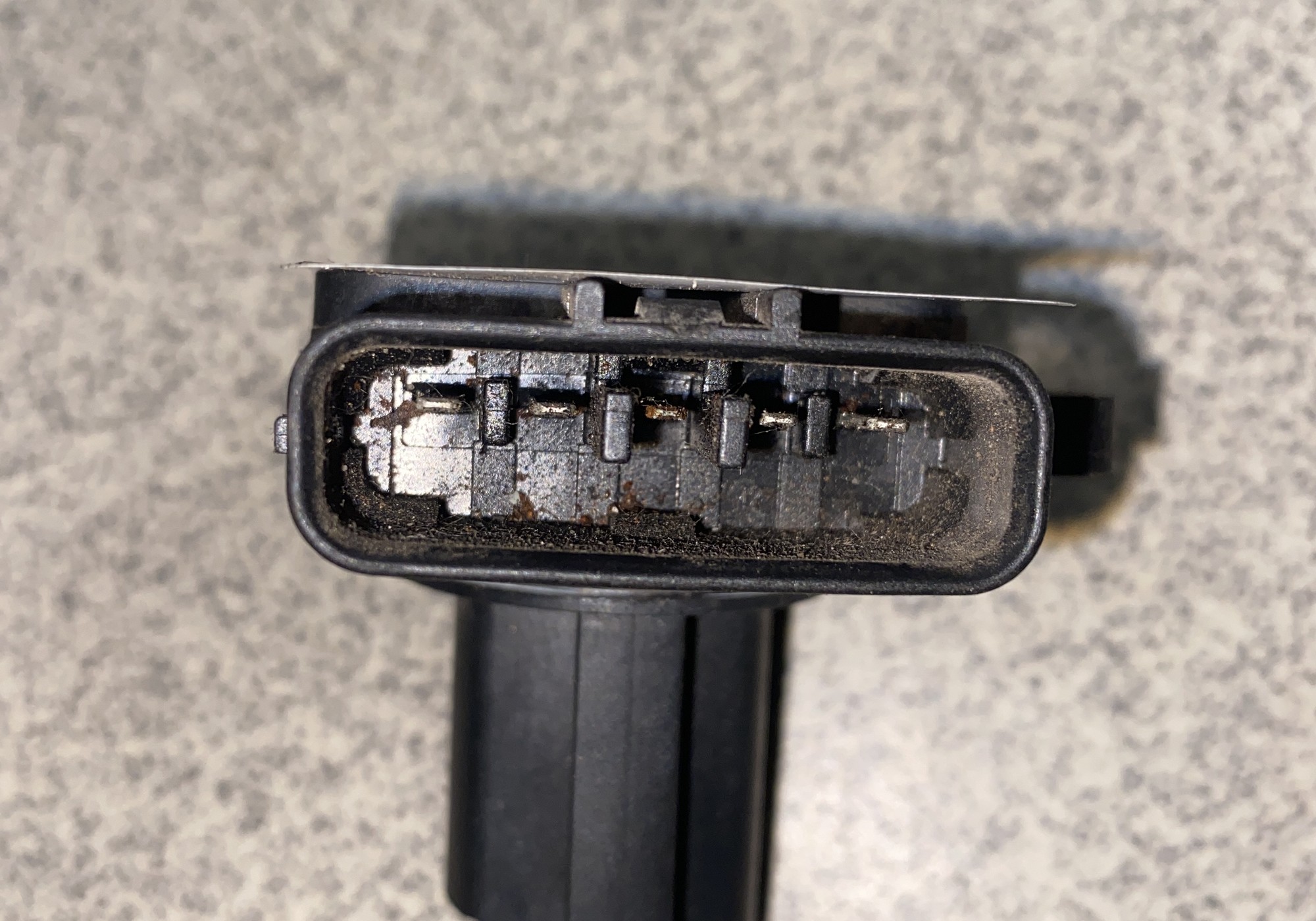 MB1974003090 Датчик массового расхода воздуха для Suzuki Swift