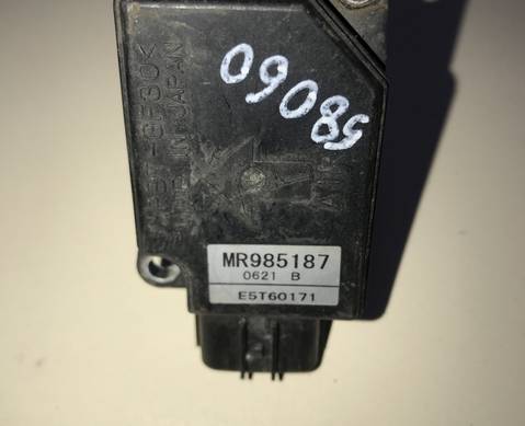 MR985187 Датчик массового расхода воздуха для Mitsubishi Outlander I (с 2002 по 2008)