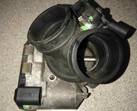 078133062 Заслонка дроссельная для Audi A4 B7 (с 2002 по 2009)
