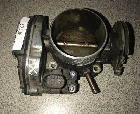 078133063AK Заслонка дроссельная для Audi A4