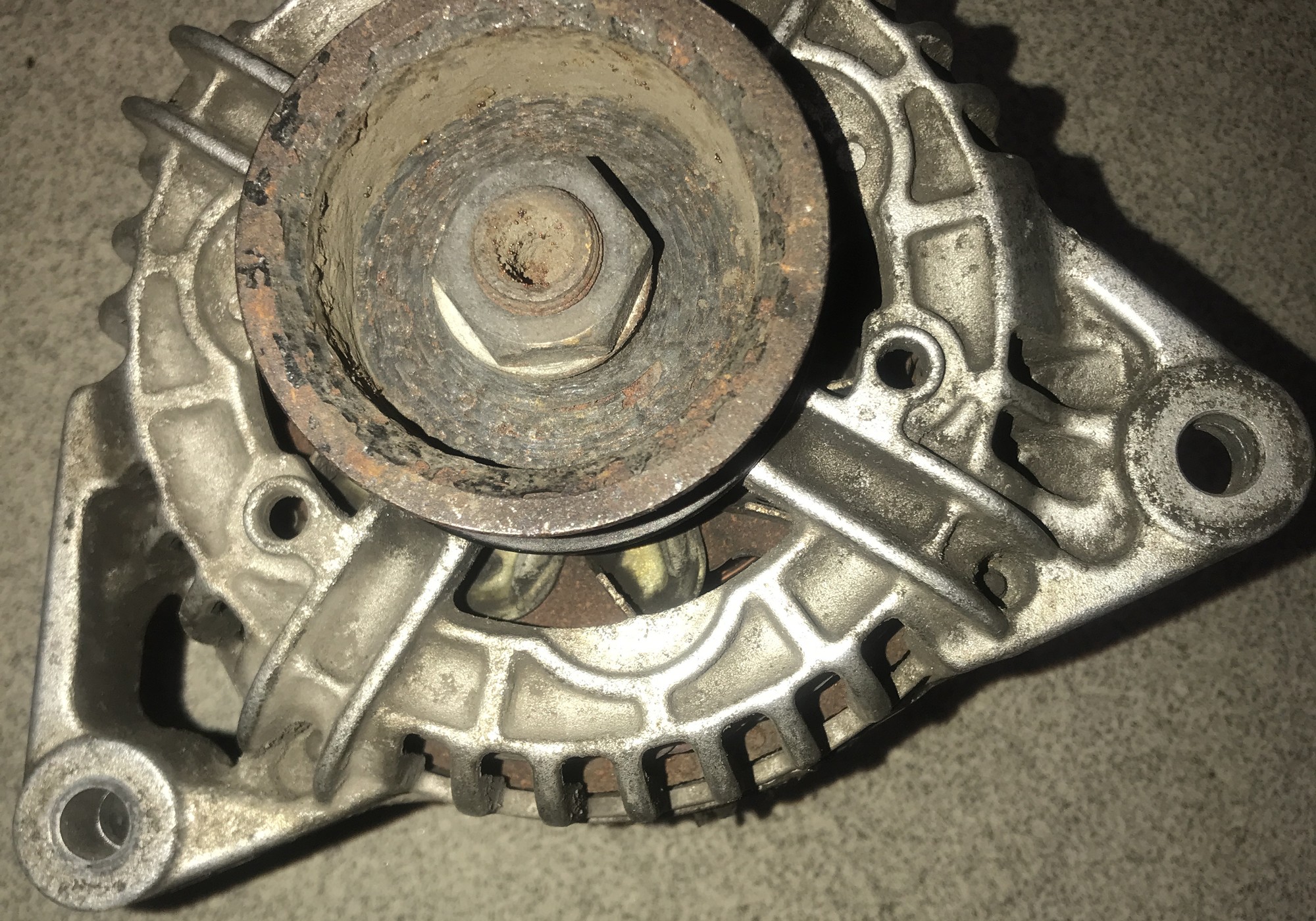 078903016F Генератор для Skoda