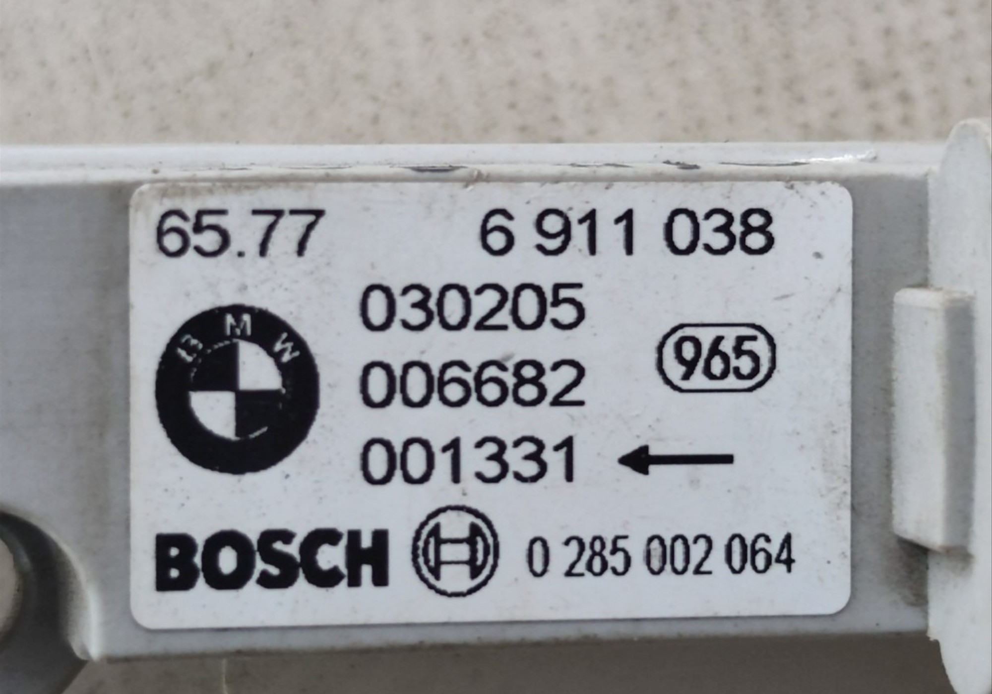 65776911038 Датчик удара для BMW 3